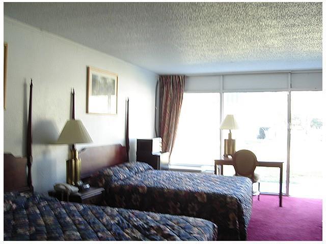Red Carpet Inn Jesup Rom bilde